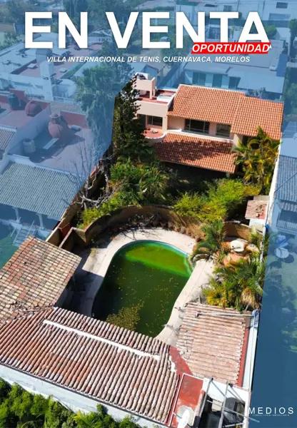 REMATE DE RESIDENCIA CON ALBERCA PRIVADA Y JARDIN EN VILLA INTERNACIONAL DE TENIS, CUERNAVACA