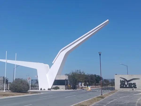 ¡Terreno en Venta en Fraccionamiento Las Aves – Vive en Exclusividad!
