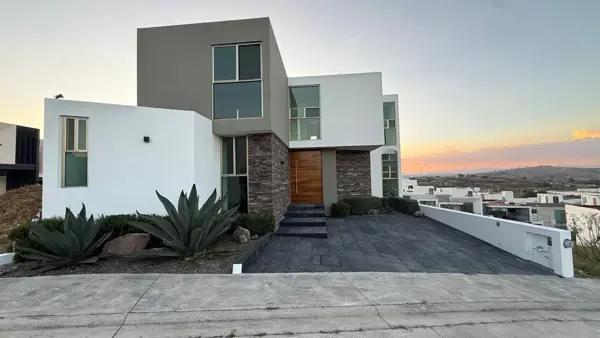 Casa en venta en Bosques Tres Marias, Morelia, Michoacán de Ocampo Casa en venta en Bosques Tres Marias, Morelia, Michoacán de Ocampo