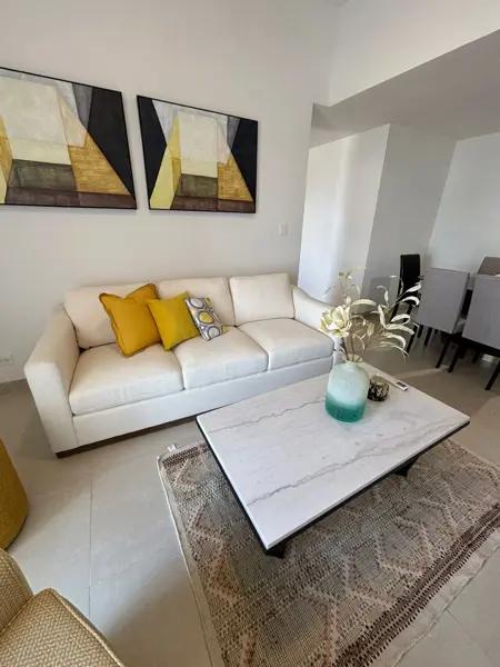 Departamento Ejecutivo en Torre Aura: confort, seguridad y amenidades