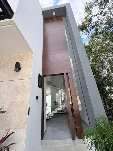 Casa en venta en Vía Cumbres Residencial, Benito Juárez, Quintana Roo Casa en venta en Vía Cumbres Residencial, Benito Juárez, Quintana Roo