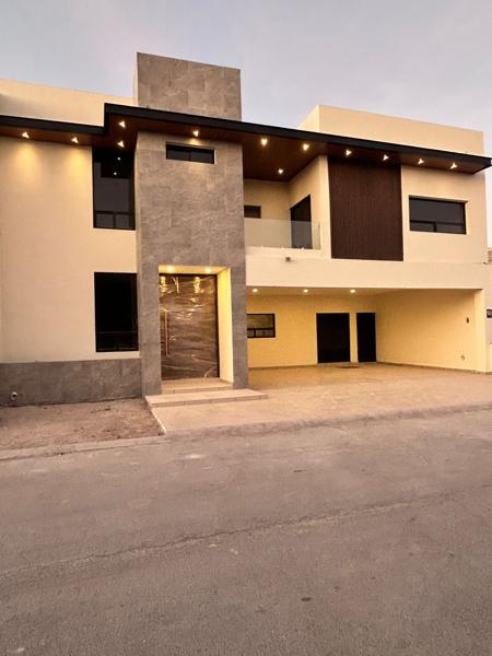 HERMOSA CASA NUEVA EN VENTA EN LAS TROJES