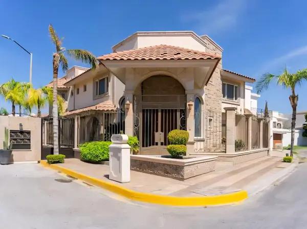 Casa en Venta Residencial El Fresno Casa en Venta Residencial El Fresno