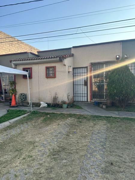 Casa en venta en Pueblo Nuevo, Chalco, México