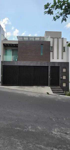 Casa en Venta Cumbres Monterrey Nuevo Leon