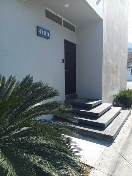 Oficina en Renta Colonia Las Torres Monterrey Nuevo Leon
