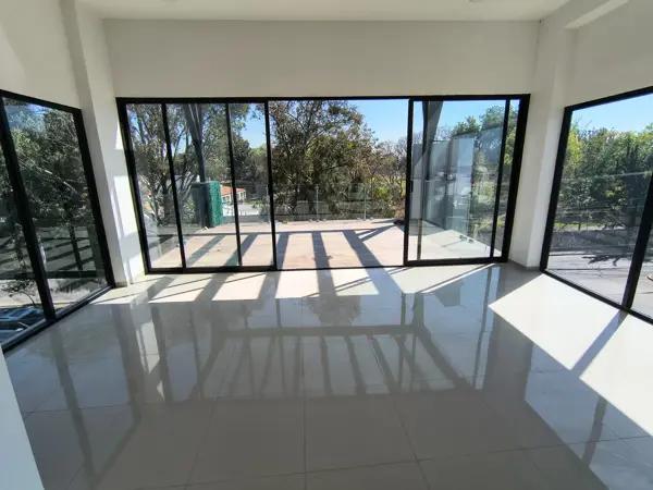RENTA,VENTA DE LOCAL POR ZARAGOZA