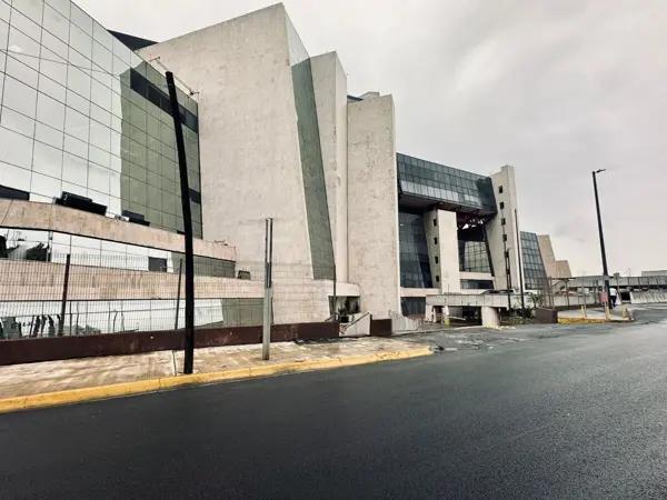 OFICINA RENTA EDIFICIO LOS SOLES EN PLANTA BAJA DE 33 M2 OFICINA RENTA EDIFICIO LOS SOLES EN PLANTA BAJA DE 33 M2