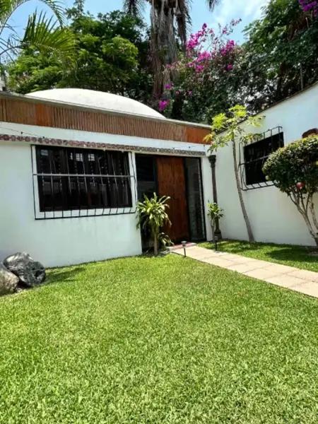 Casa en privada de un nivel amueblada en Cuernavaca, Morelos Casa en privada de un nivel amueblada en Cuernavaca, Morelos