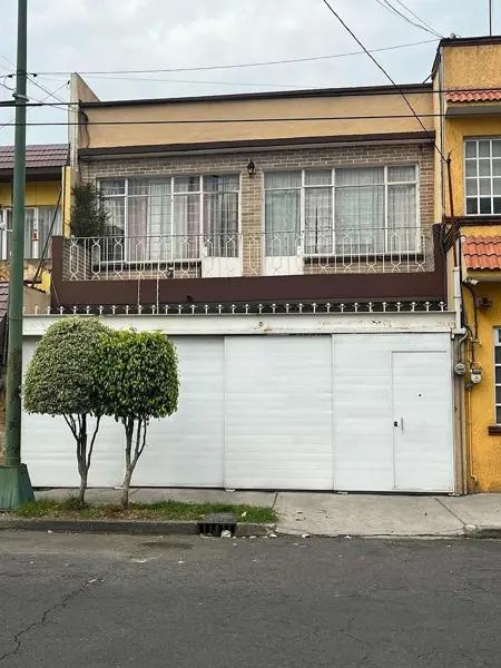 CASA EN VENTA CASA EN VENTA