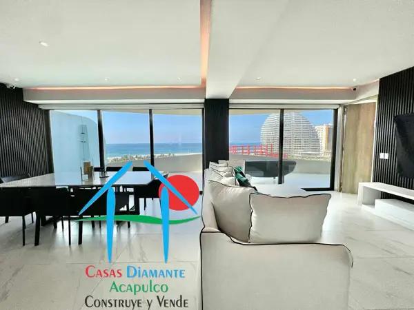 Departamento en La Isla con 4 recámaras y vista al mar