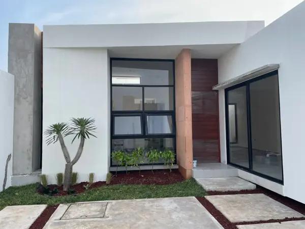 Casa en  PRE Venta de un 1 Nivel en  Lomas de la Rioja