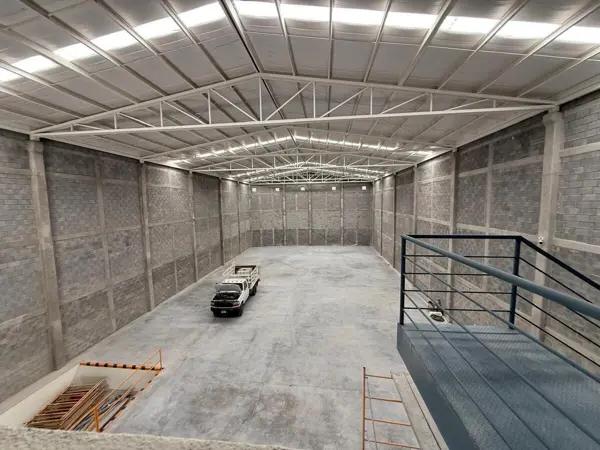 Renta de Bodega Industrial en Santa Catarina