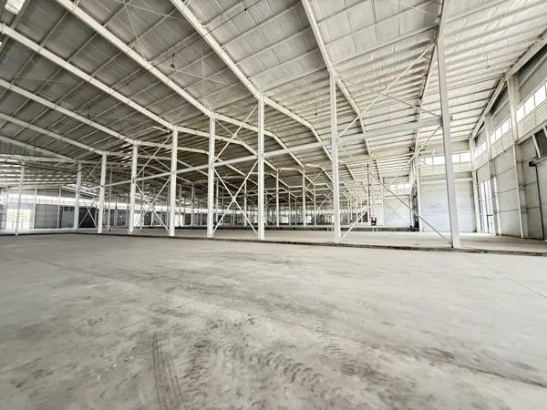 BODEGAS INDUSTRIALES EN RENTA