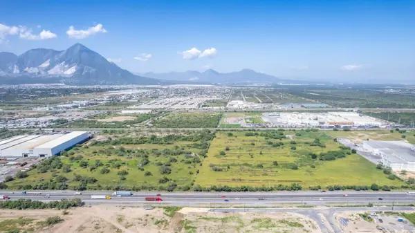 Terreno industrial sobre libramiento Saltillo - Laredo
