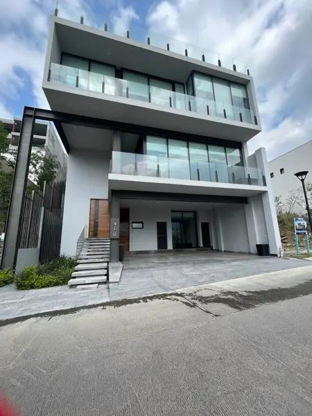 Casa en Venta, Balcones del Campestre, San Pedro Garza García