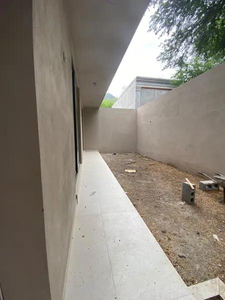 Casa en Venta en Las Esmeraldas Residencial, Carretera Nacional Casa en Venta en Las Esmeraldas Residencial, Carretera Nacional