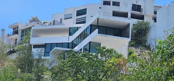Casa en Venta en Dinastía, Monterrey