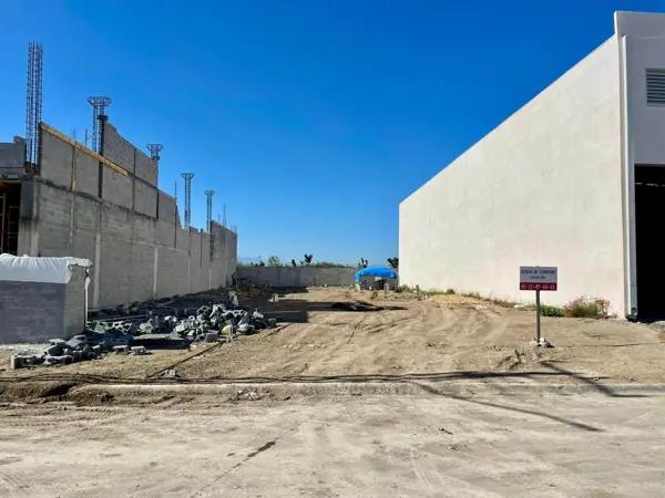 TERRENO EN RENTA con bodega contigua en Terra Park Norte, Salinas Victoria N.L. TERRENO EN RENTA con bodega contigua en Terra Park Norte, Salinas Victoria N.L.
