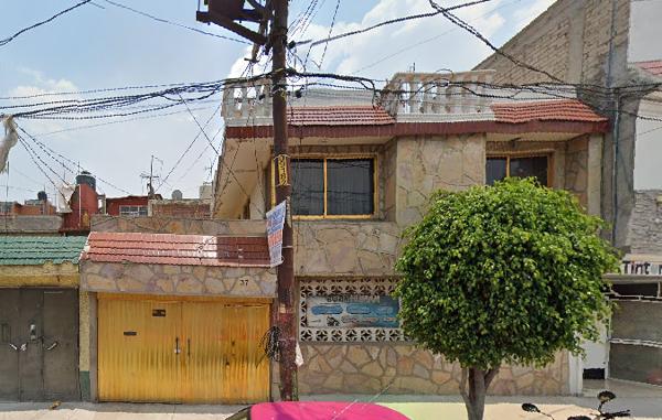 Casa en Venta en U H Vicente Guerrero Iztapalapa CDMX