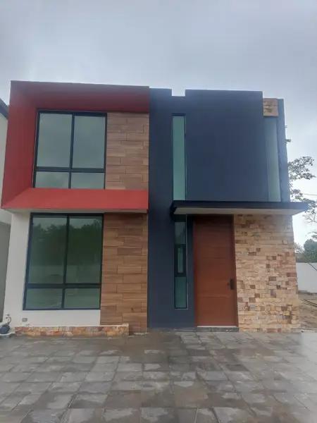 Casa Nueva en Venta – Privada Sabina Grande, Zona Sabina