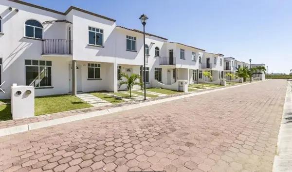 CASA EN VENTA DE GARANTIA BANCARIA CASA EN VENTA DE GARANTIA BANCARIA