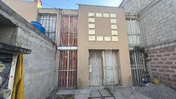Casa en venta en Bonito San Vicente, Chicoloapan, México