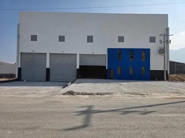 NAVE EN VENTA EN SANTA CATARINA