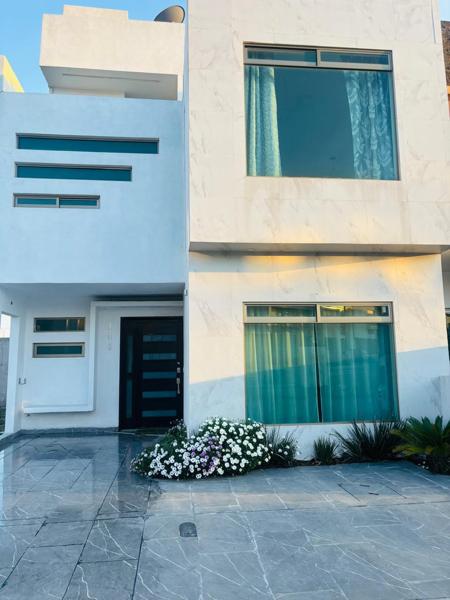 SE VENDE CASA FRACCIONAMIENTO TERRANOVA SE VENDE CASA FRACCIONAMIENTO TERRANOVA