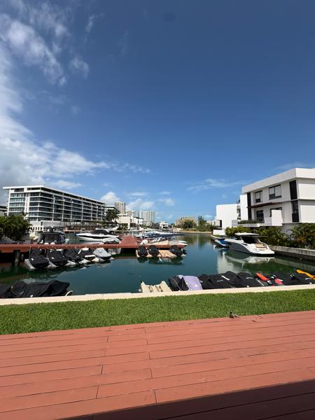 Lote en Venta La Laguna, Puerto Cancún