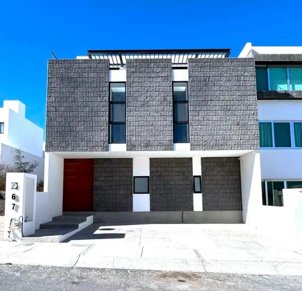 Casa inteligente en venta ZIBATA