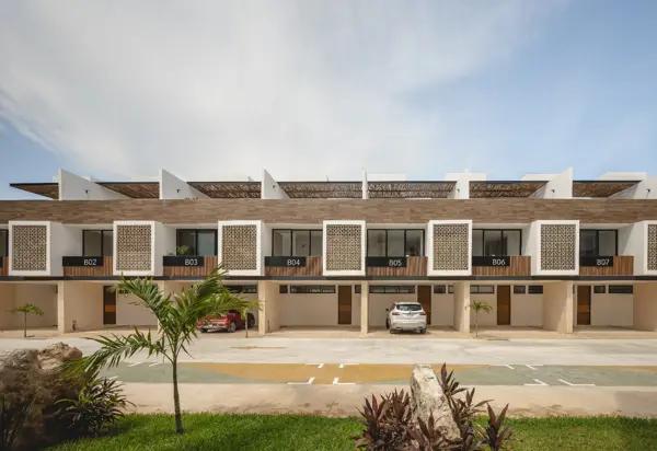 Towhouses con amenidades Zona Dzitya