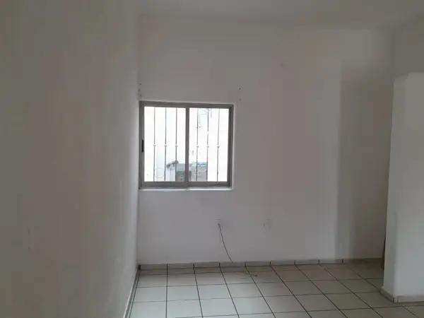 SE RENTA CASA EN COLIMA DE 4 RECAMARAS