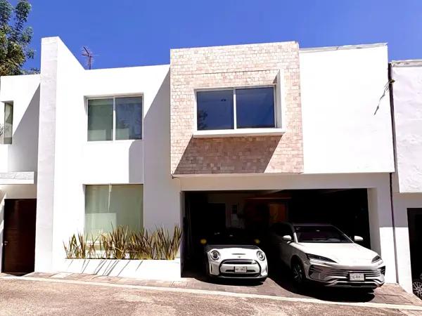 Venta de casa en condominio en Desierto de los Leones, Álvaro Obregón, 3 recámaras.