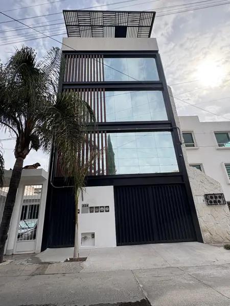 EDIFICIO DE OFICINAS LAS ALAMEDAS
