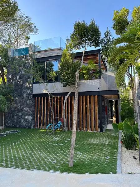 Casa en Venta en Aldea Zama, Tulum: Amplia y Moderna con Amenidades Exclusivas Casa en Venta en Aldea Zama, Tulum: Amplia y Moderna con Amenidades Exclusivas
