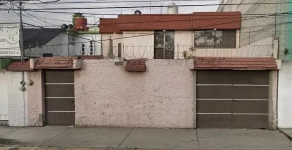 CASA EN VENTA BOSQUES DE ARAGON