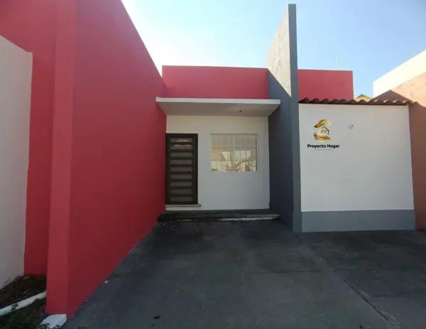 CASA EN VENTA EN CUAUHTEMOC, COLIMA