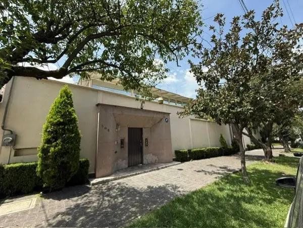 Renta de Casa Comercial 643 mts. en Lomas de Chapultepec /Alpes