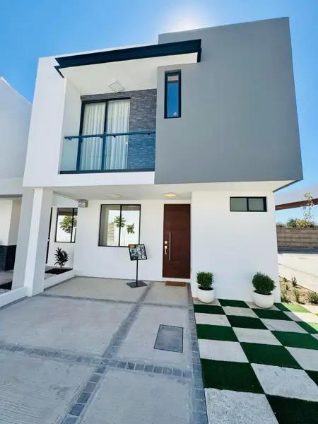 CASA EN VENTA TRACIA FRACC. LEÓN GTO CASA EN VENTA TRACIA FRACC. LEÓN GTO