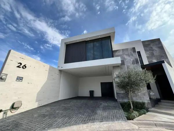 CASA EN VENTA EN HACIENDA SAN JOSE, TORREON COAHUILA.