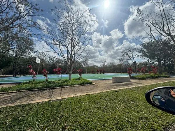 terreno en venta en privada parque caucel merida yucatan