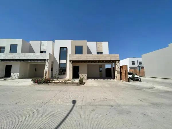 Casa en Oportunidad de Remate en Basalto, Hermosillo con Acceso a Servicios MM8011