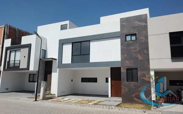 SE VENDE CASA EN FRACCIONAMIENTO MORAVIA, SAN ANDRES CHOLULA