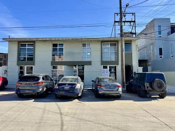 Propiedad Comercial en Otay | Bodega + 6 Locales
