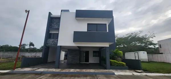 Maravillosa Casa frente al Río