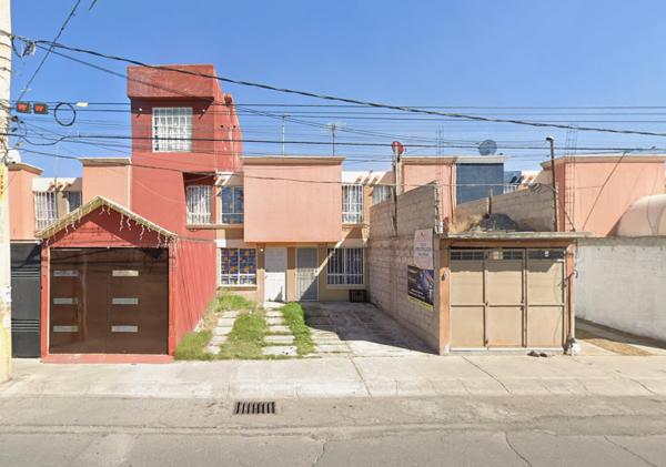 Casa en Venta en Los Héroes Tecámac, Tecámac, Estado De México. Recuperación Bancaria JX71..