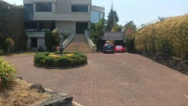ESCUELA EN RENTA EN JARDINES DEL PEDREGAL ALVARO OBREGON