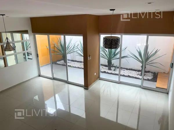 Casa en Renta en Paseo del Vergel