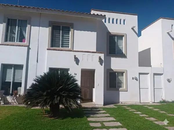 CASA EN RENTA SENDEROS TORREON